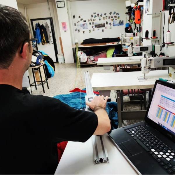 Yamaç Paraşütü Trim-Geçirgenlik ve Yırtılma Testleri